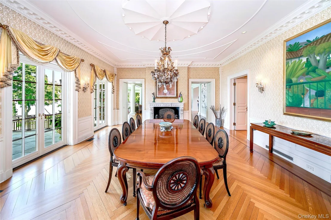 Photo of 227 Dock Lane