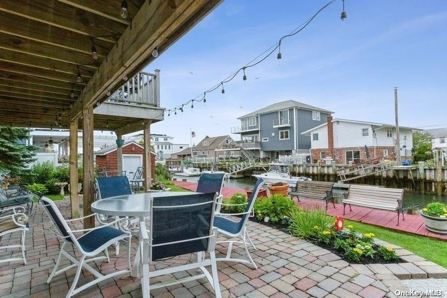 Photo of 72 Irving Avenue