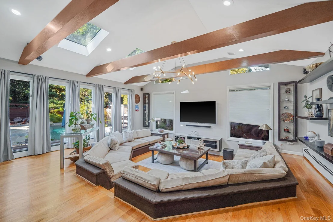 Photo of 84 McCulloch Drive