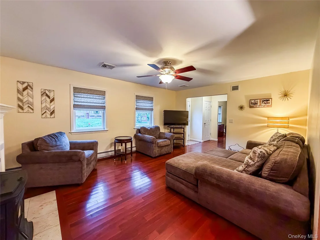 Photo of 9 Robert Drive