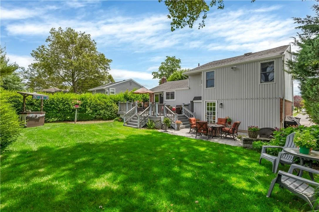 Photo of 10 Knoll Lane