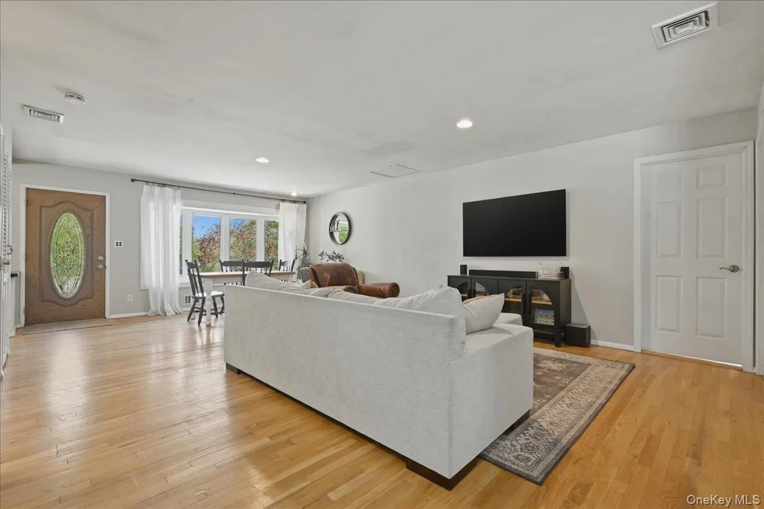 Photo of 9 Copperbeech Road
