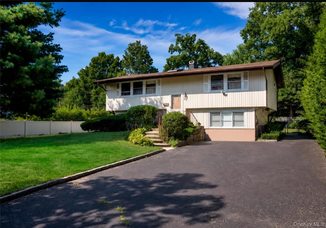 Photo of 24 Deepdale Drive