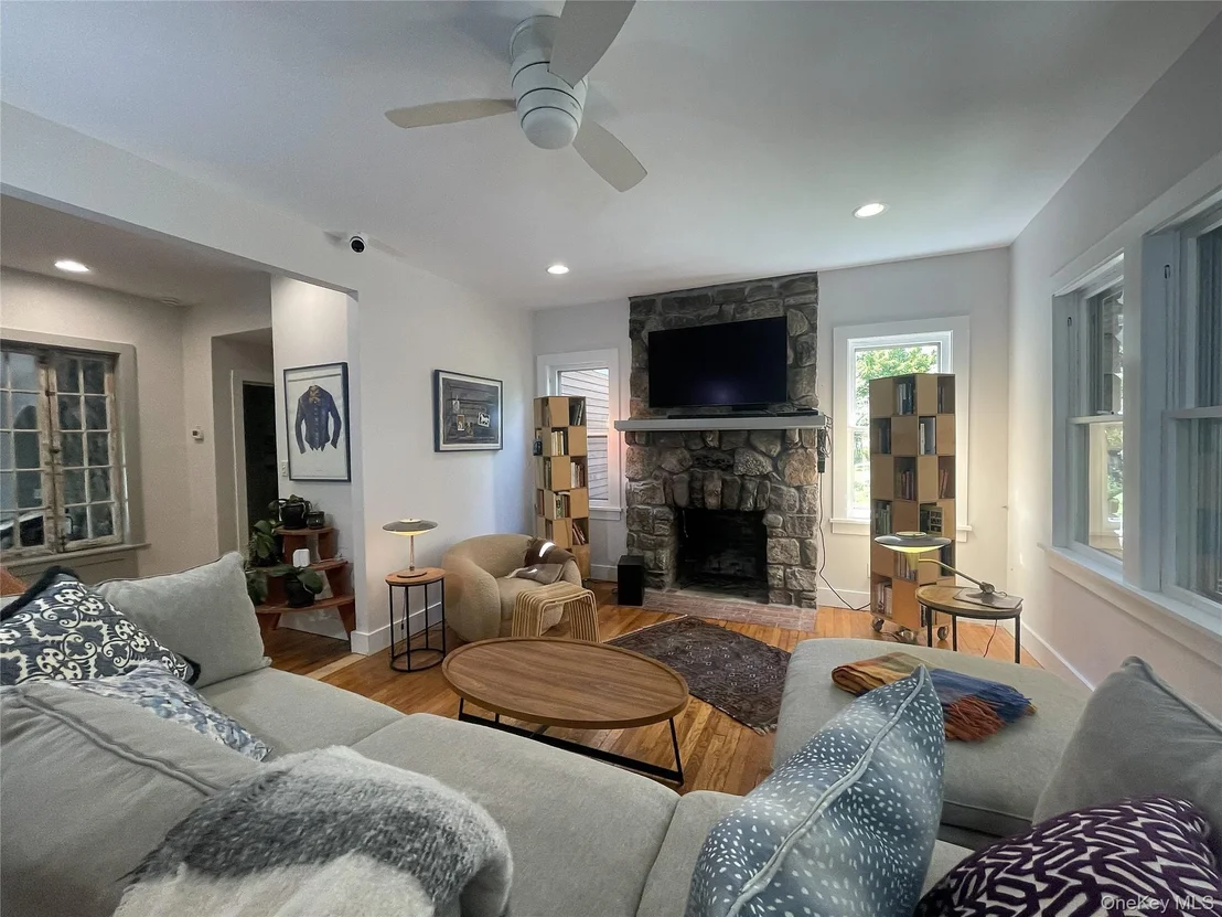 Photo of 55 Interlochen Parkway