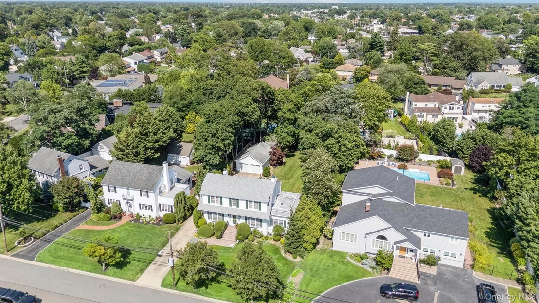 Photo of 43 Beverly Road