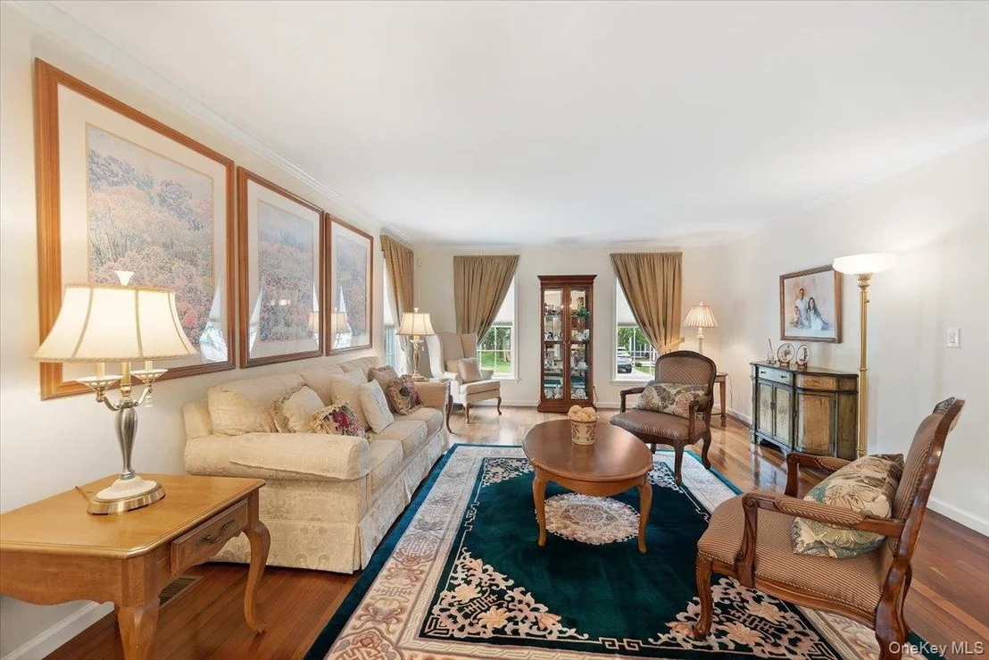 Photo of 1510 Maple Avenue