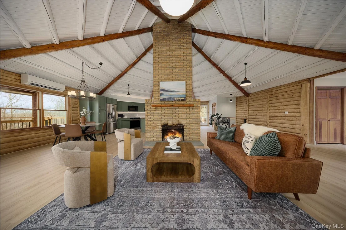 Photo of 568 Oak Summit Road