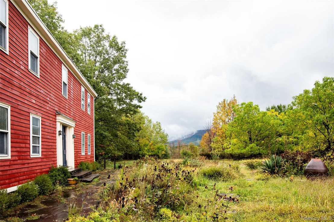 Photo of 32 Mountain Camp Road