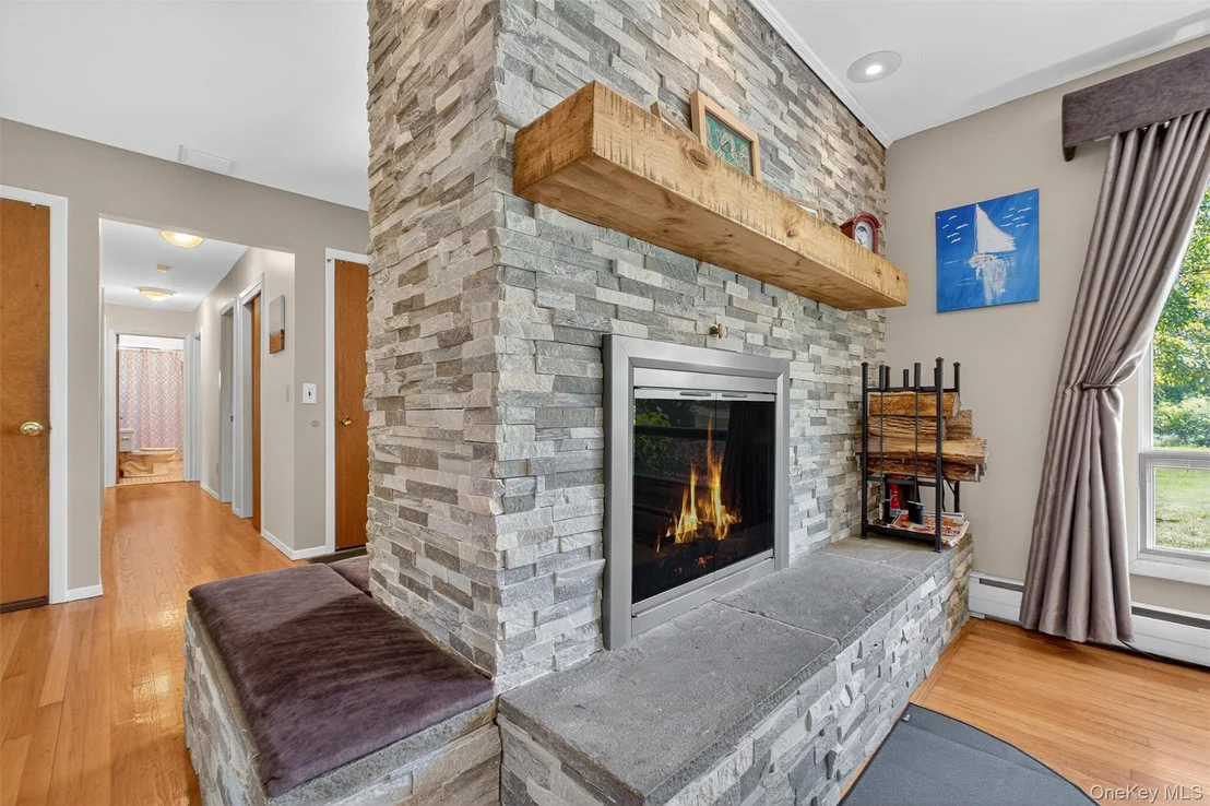 Photo of 14 High Point Drive