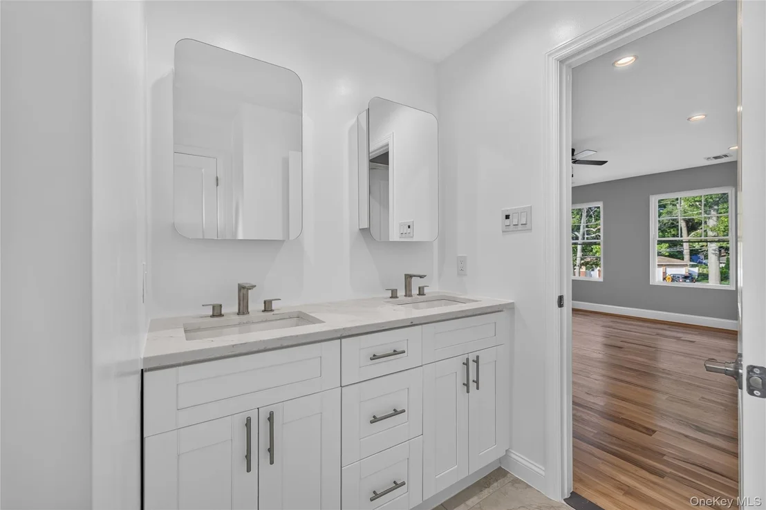 Photo of 9 Oswego Place