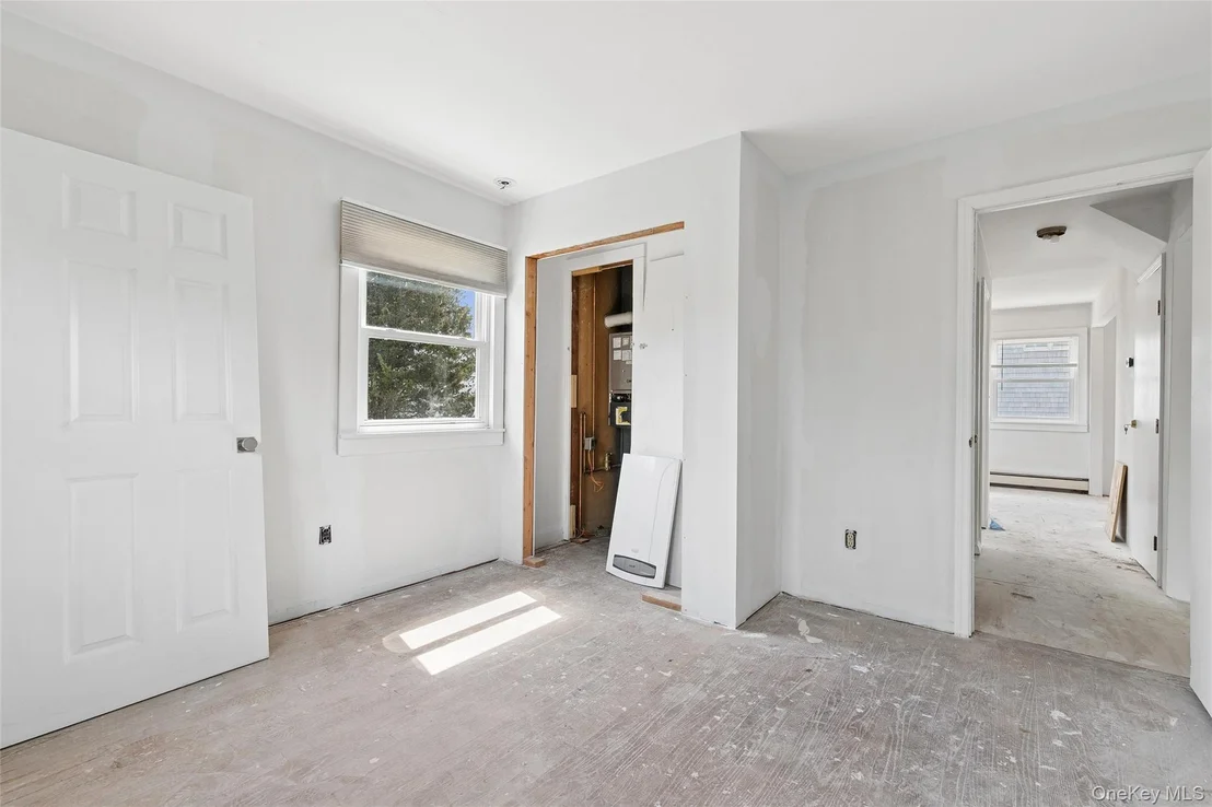 Photo of 56 Inlet Road W