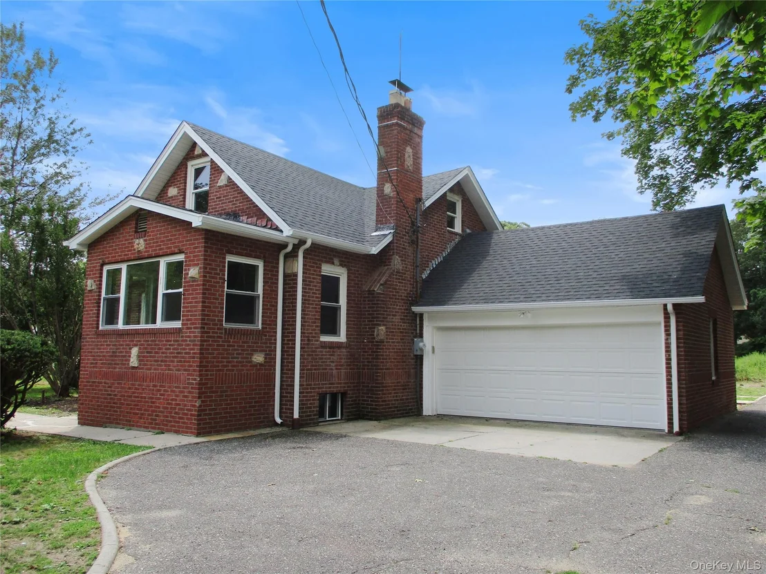 Photo of 554 Mill Road