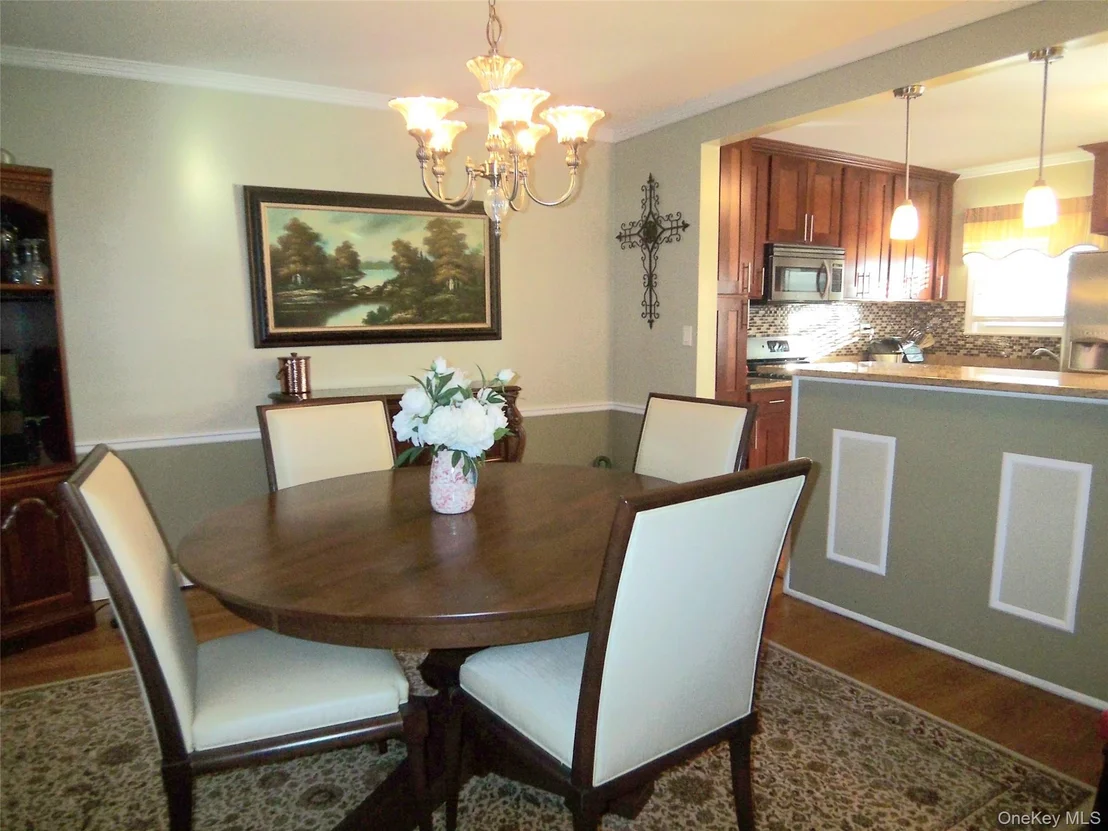 Photo of 40 Harding Parkway