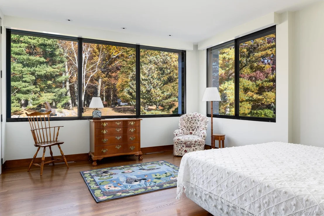 Photo of 48 Raafenberg Road