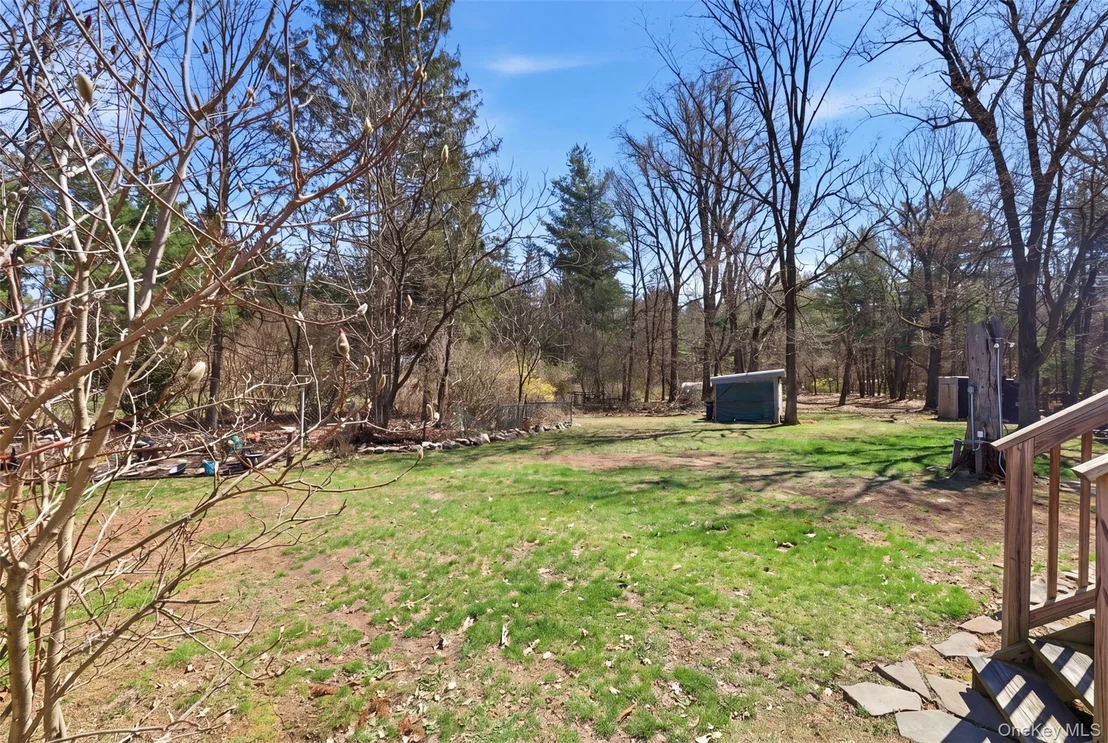 Photo of 944 Us Route 209
