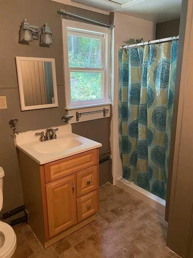 Photo of 407 TOMPKINS Road