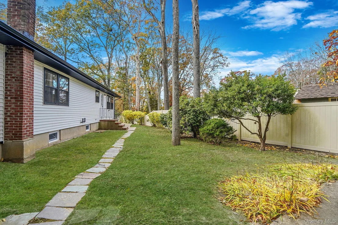 Photo of 780 Westview Drive