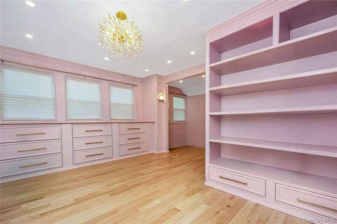 Photo of 314 Mill Hill Road