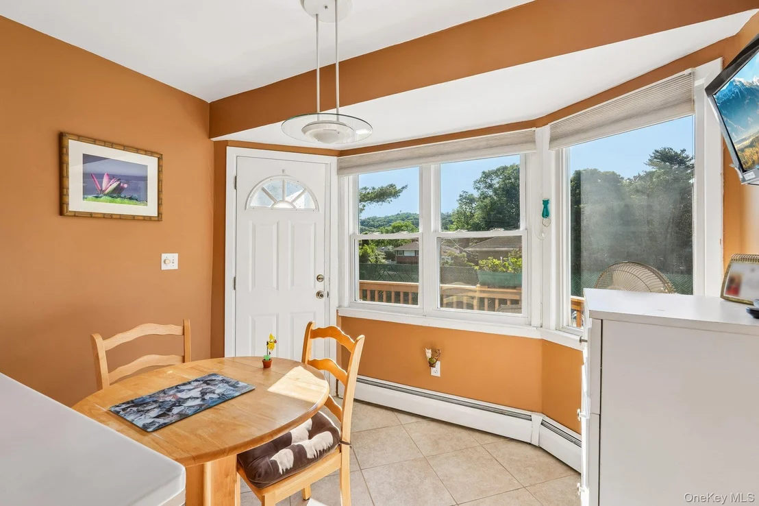 Photo of 11 Lenroc Drive