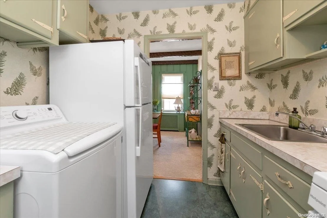 Photo of 128 Beach Drive