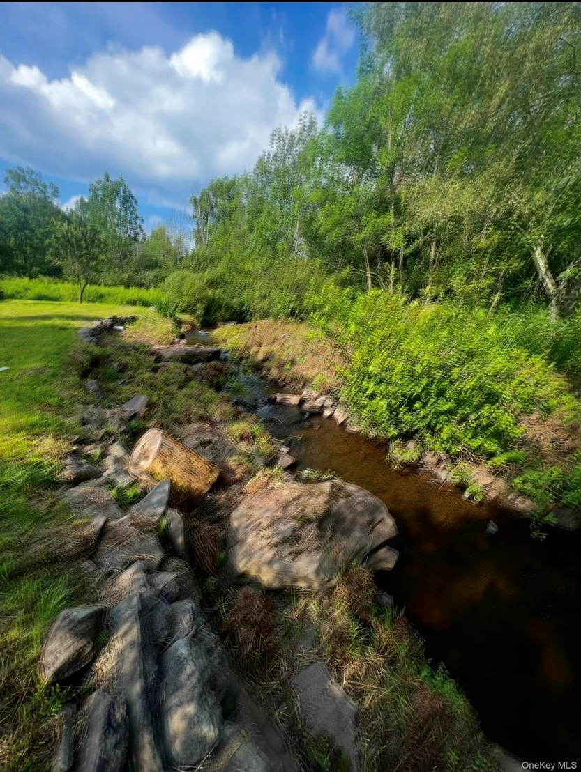 Photo of 542 Mitchell Hollow Road