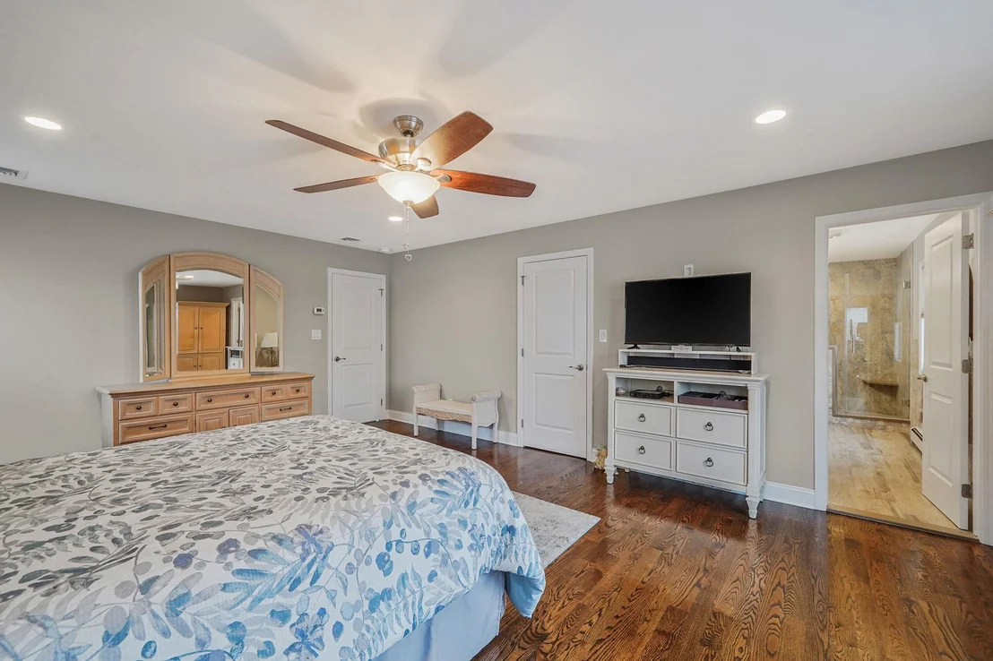 Photo of 24 Lucinda Drive