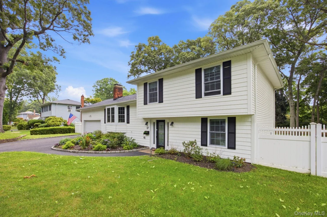 Photo of 57 Brooksite Drive