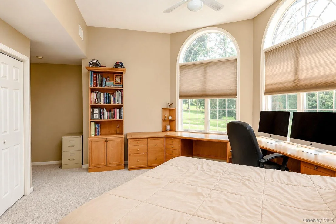 Photo of 10 Sutherland Drive