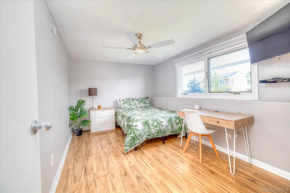 Photo of 3784 Carrel Boulevard