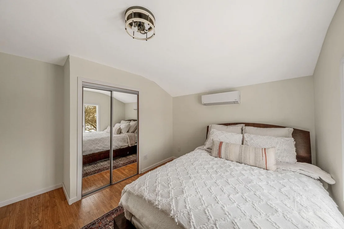 Photo of 33 Scotch Pine Drive