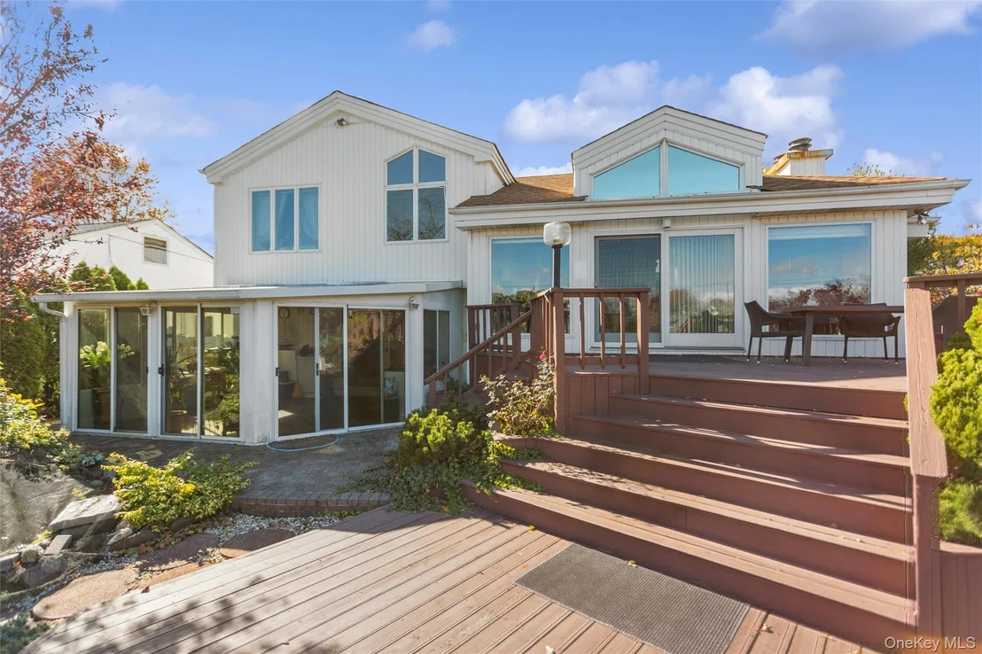 Photo of 2729 Shore Drive