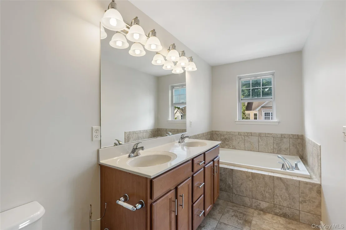 Photo of 34 Field Stone Drive