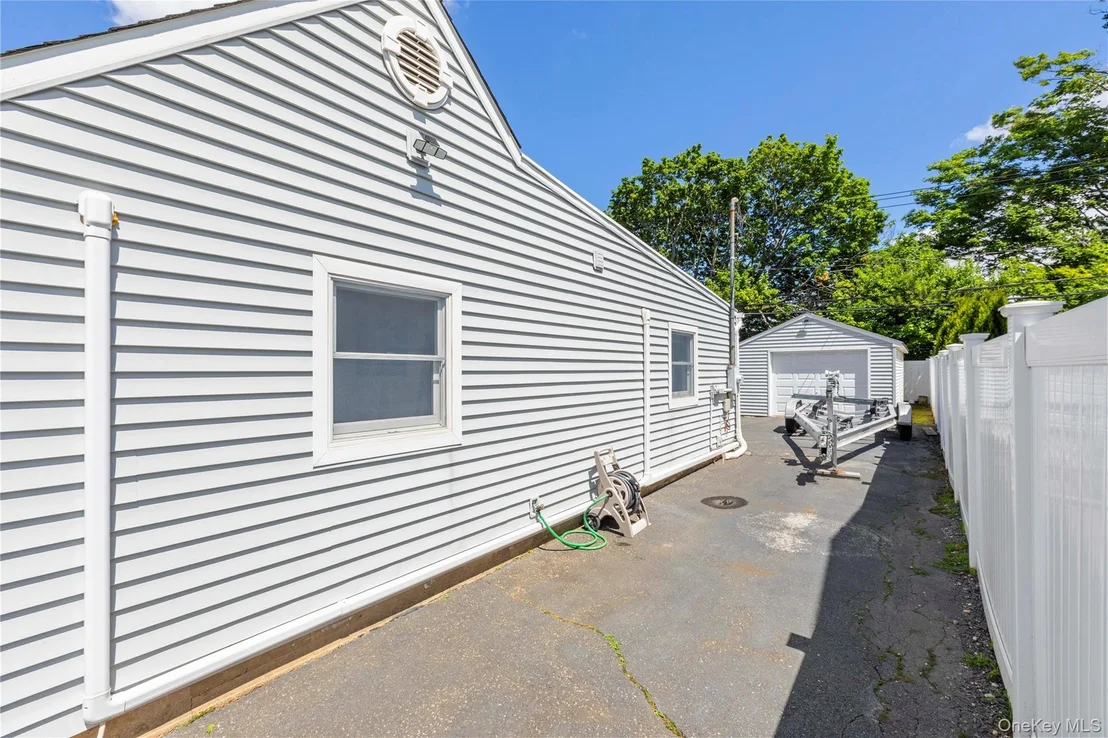 Photo of 51 Cliff Lane