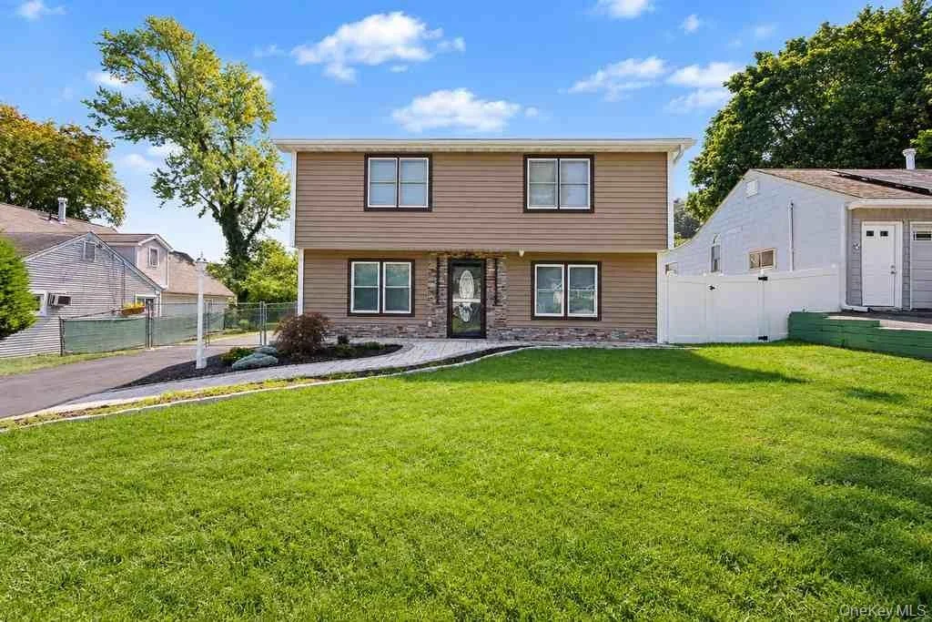 Photo of 28 Hurd Avenue