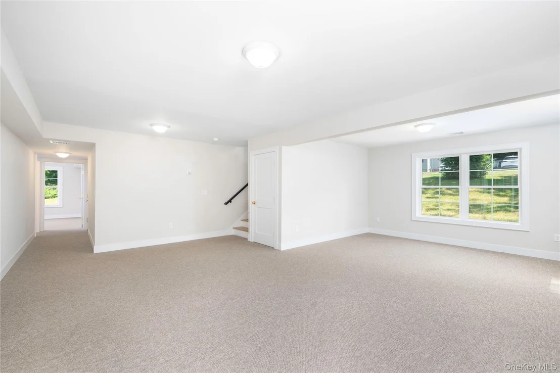 Photo of 15 Tompkins Avenue