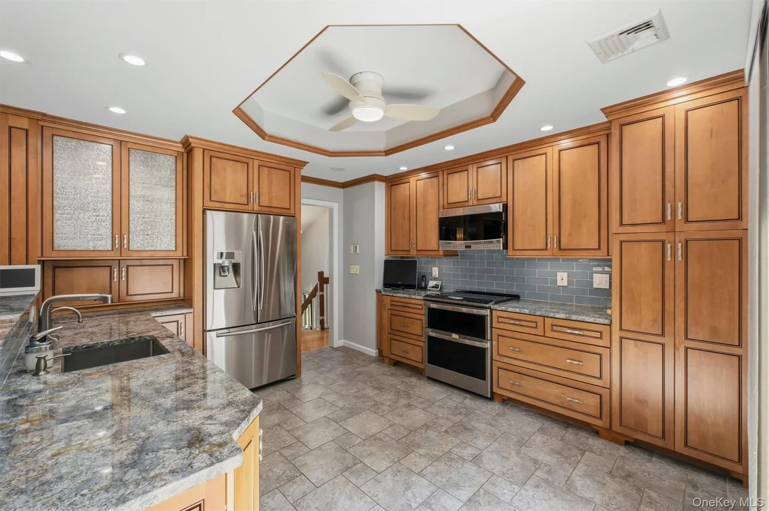 Photo of 259 Peaceable Hill Road