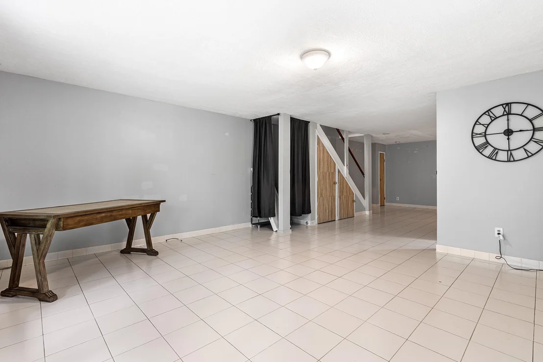 Photo of 17 Hemlock Circle