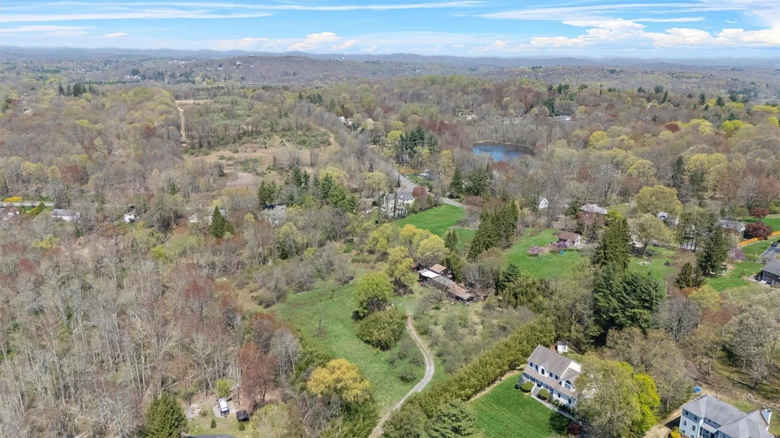 Photo of 20 Sun Hill Road