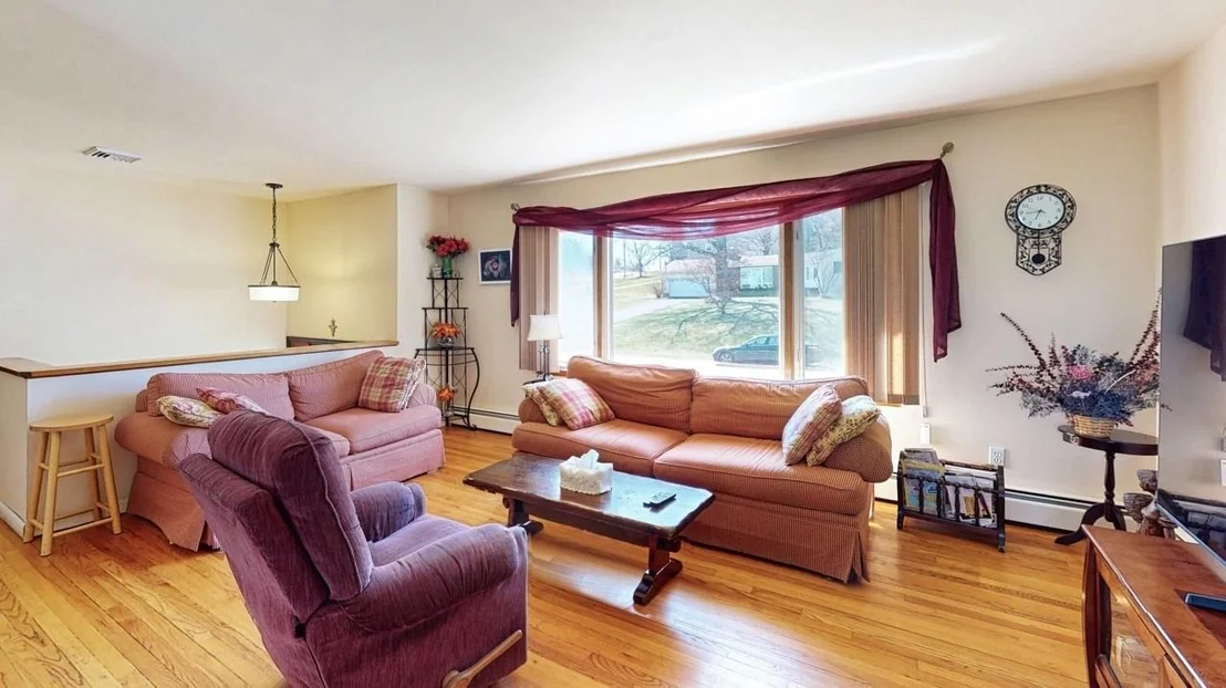 Photo of 27 Hilltop Drive