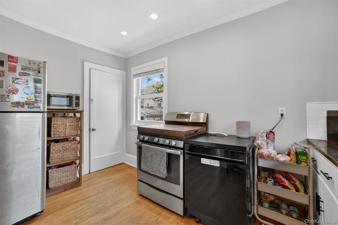Photo of 18 2nd Avenue