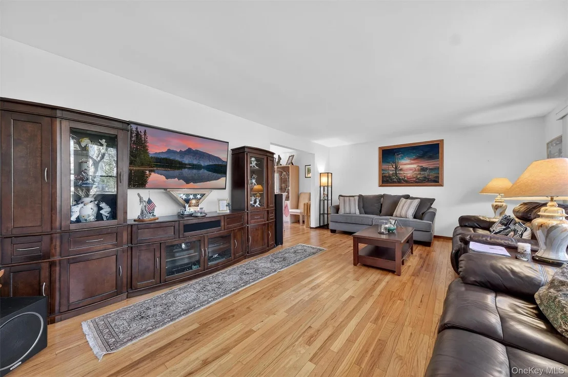 Photo of 32 Sachson Place
