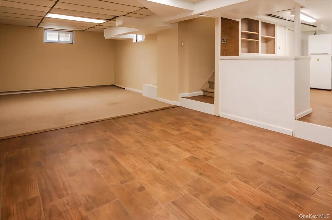 Photo of 715 Iris Street