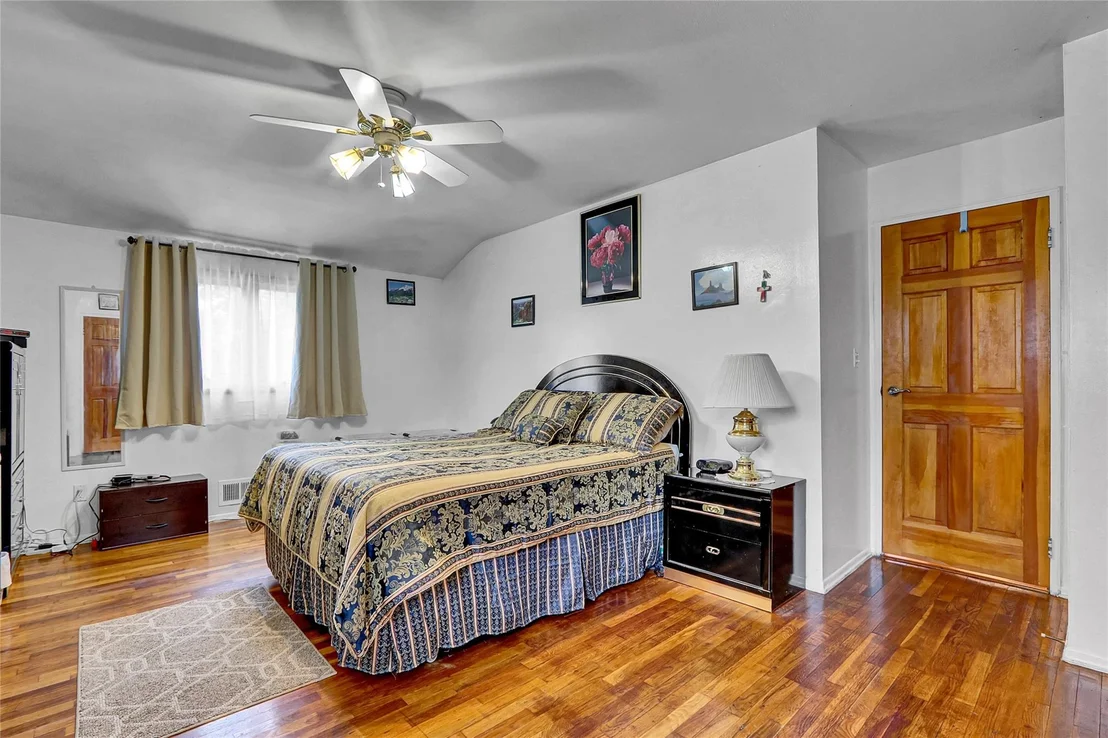 Photo of 18 Pashen Place