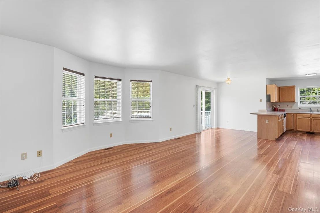 Photo of 5 Rockcrest Place
