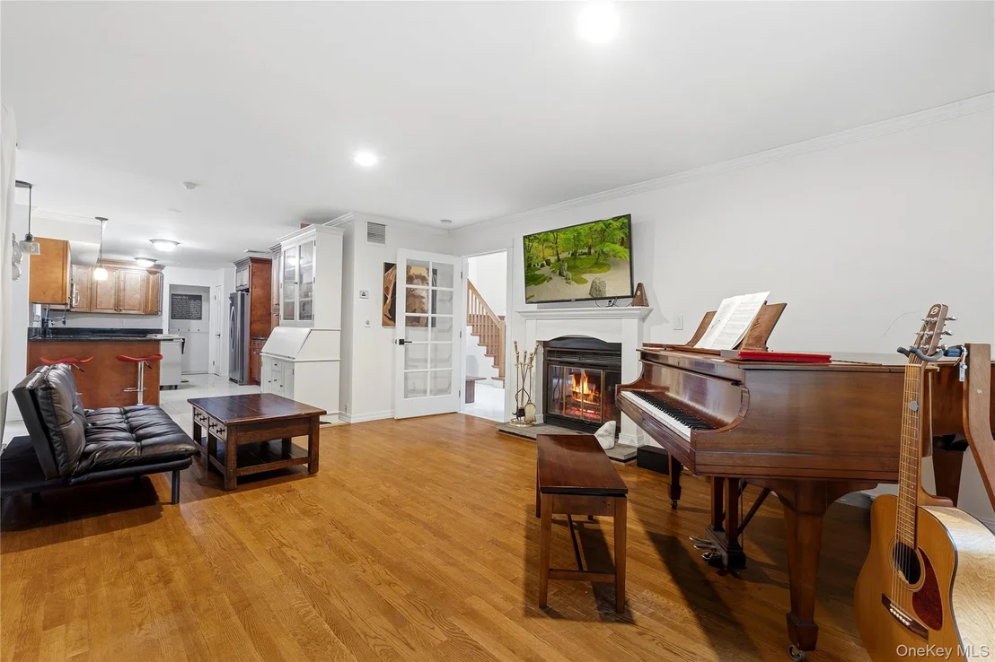 Photo of 65 Cliffside Lane