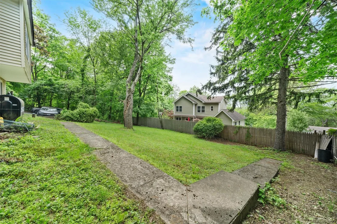 Photo of 22 Claremont Trail