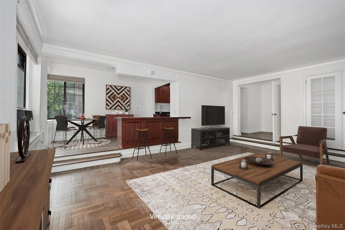 Photo of Unit 3F at 35 Parkview Avenue
