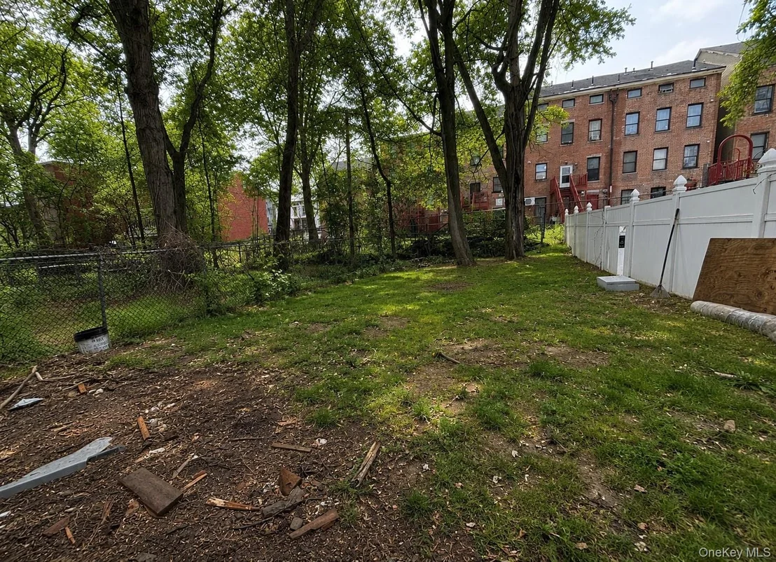 Photo of 169 Chambers Street