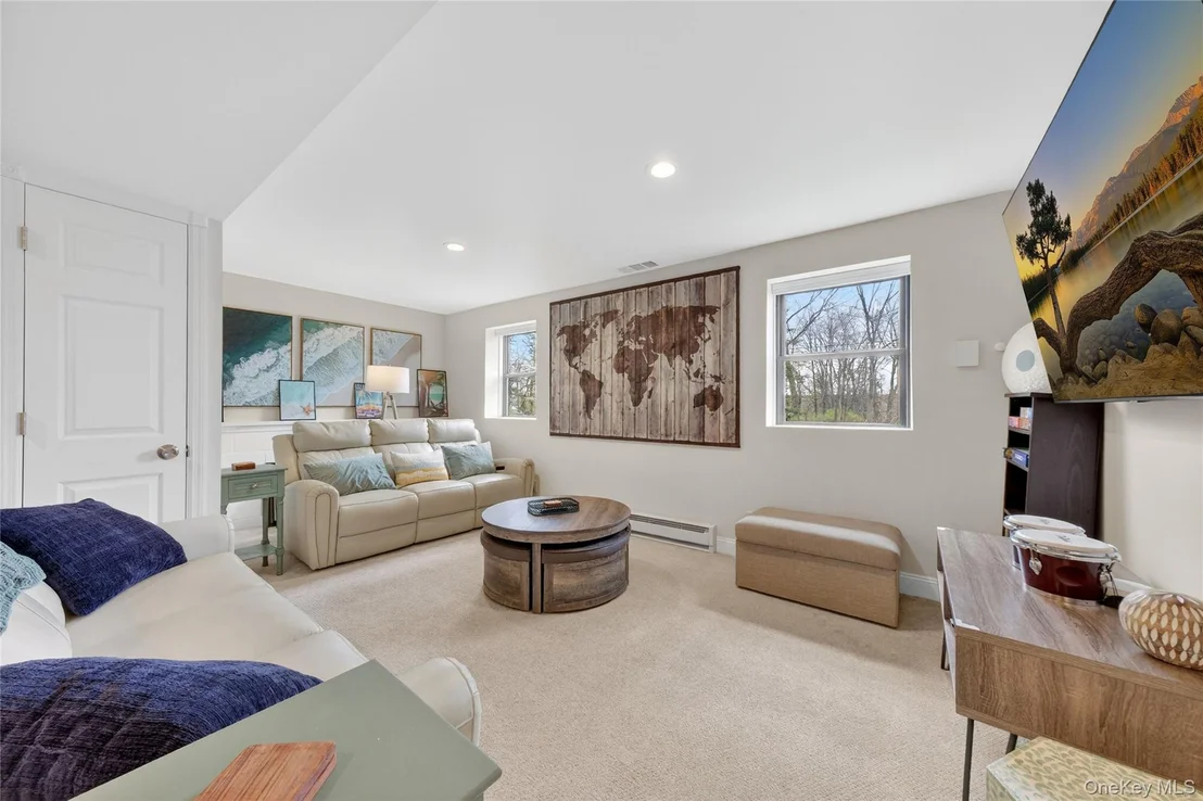 Photo of 457 Forest Road