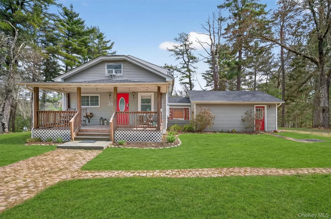 Photo of 86 Beaver Brook Road